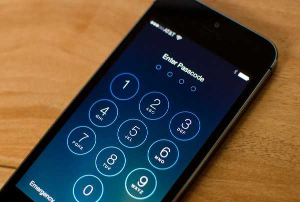 並非人人力撐 Apple！超過一半美國人支持 FBI 要求為 iPhone 解鎖