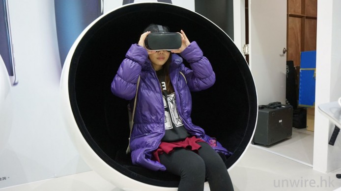 依莉詩：「超逼真兼嚇餐飽！」Samsung S7 x Gear VR 4D 動感戲院免費玩