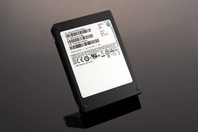 最大容量！Samsung 15.36TB SSD 正式開始出貨