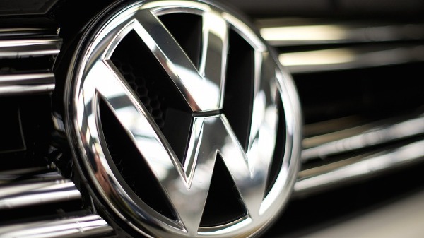 過億部 Volkswagen 汽車存在安全漏洞！一個簡單裝置即可無線打開車門