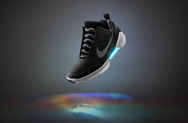 【有片睇】11 月 28 日發售！Nike 自動綁鞋帶波鞋 HyperAdapt 1.0終於出了