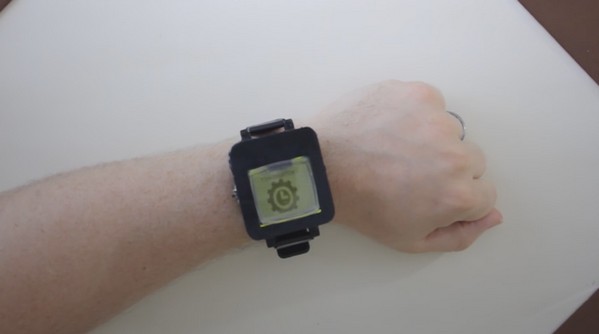 【有片睇】DIY 方法全面公開！海外高手將 Nokia 1100 改裝成智能手錶