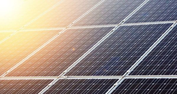 同時用盡光與熱！新型太陽能電池可將轉換效率提升至 50% 以上