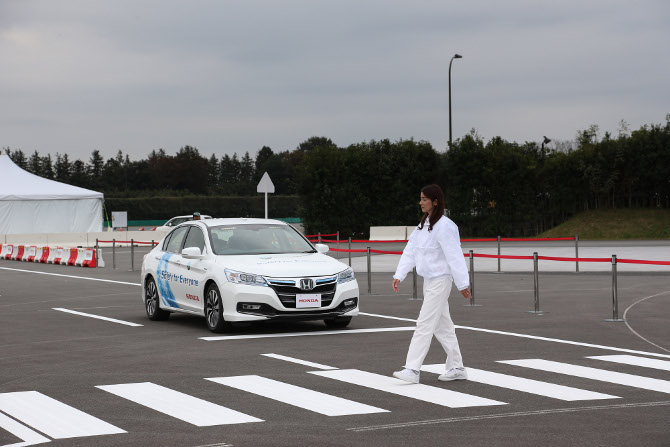 Honda 跟 Google 商談合作  或採用 Waymo 自動駕駛技術