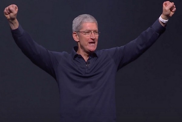 Apple 紀念初代 iPhone 發表 10 週年！Tim Cook 聲稱「最好的還未到來」