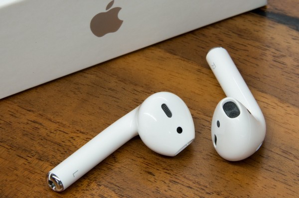 AirPods 大成功！Apple 已搶佔無線耳機市場四成佔有率