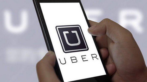 的士業界大不滿！香港 Uber 宣佈已獲 AIG 提供第三者保險