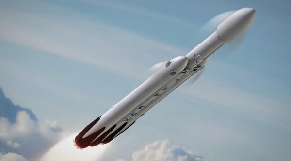 為火星旅程熱身！SpaceX 宣佈明年將會載兩名乘客到月球旅遊