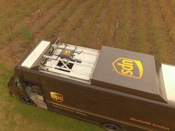 【有片睇】貨車變成基地！UPS 無人機送貨服務測試成功