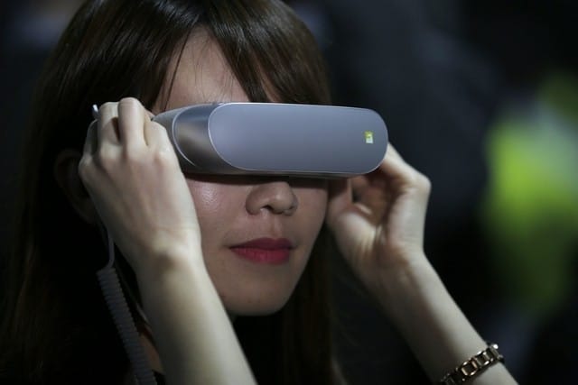 夥拍 Valve  LG 將推出 VR 產品