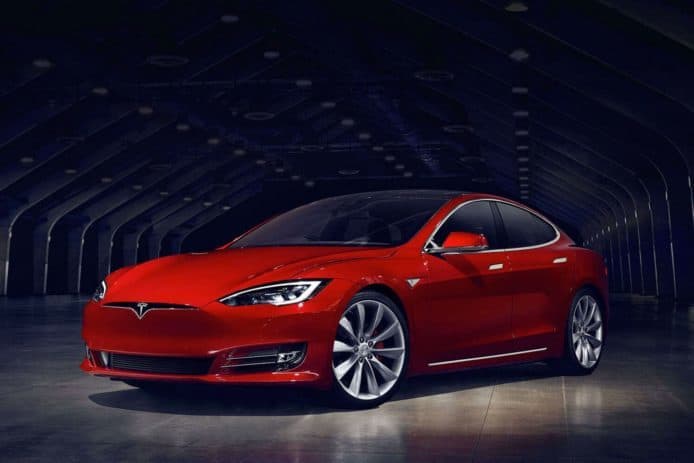 0-100 僅 2.27 秒！Tesla Model S P100D 重奪最快加速電動車寶座