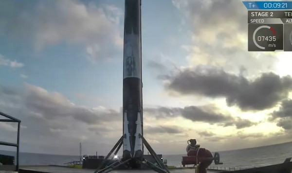 揭開航天歷史新一頁！SpaceX 成功發射及回收「二手」獵鷹九號火箭