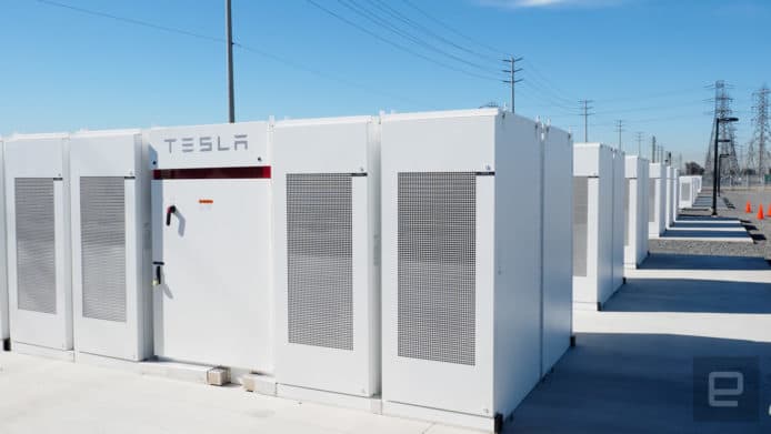 Tesla 打算幫澳洲解決電力問題，100 天內沒建成不用錢