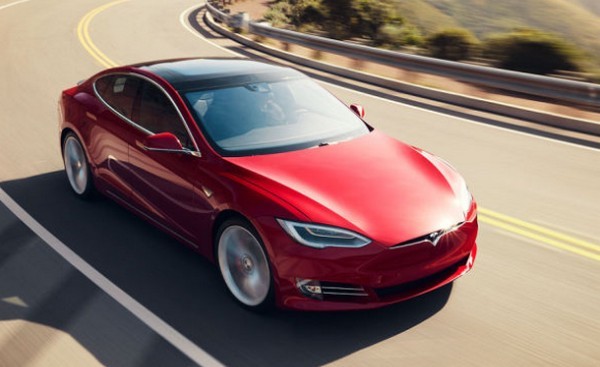最平 54 萬港元一部！Tesla 今日起調整 Model S 及 Model X 價格