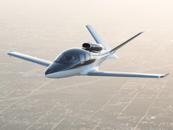 採用單引擎設計！史上最便宜私人飛機 Cirrus Vision Jet 正式發售