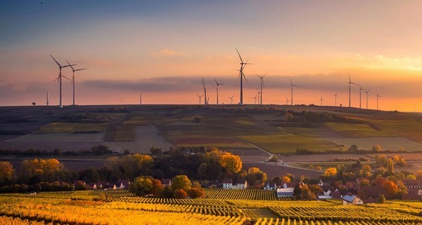 致力對抗全球暖化！德國可再生能源使用率已增至 85% 破紀錄