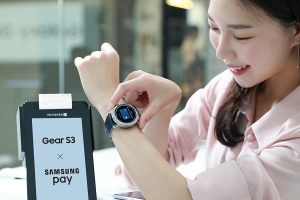 Gear S3 銷情大好！Samsung 穿戴式裝置市佔率超越 Fitbit 進佔第二