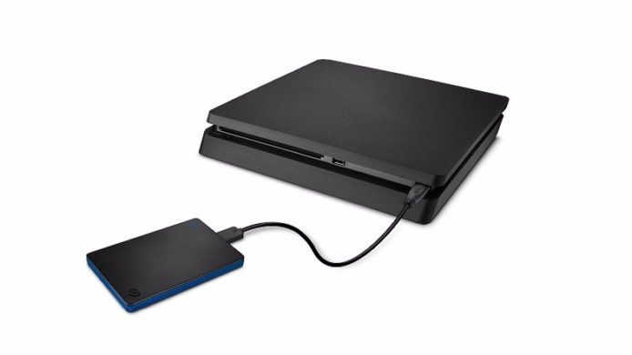 針對 PS4 設計  Seagate 2TB 外置硬碟發表