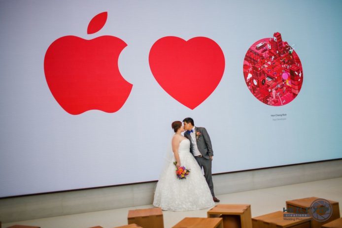 星洲蘋果迷在 Apple Store 影婚紗照