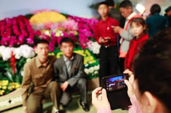 挑戰 Samsung！北韓推出國產手機 Pyongyang