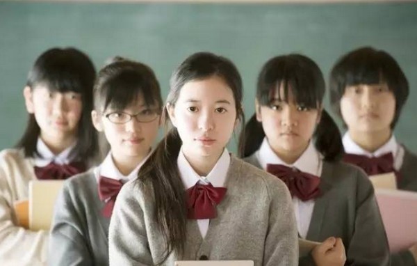 「已讀不回」令日本女生自殺身亡　校園集體欺凌新手法！