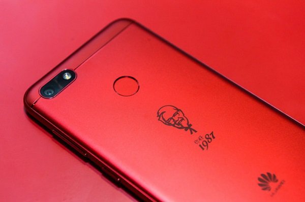 【有片睇】慶祝進軍中國 30 年！KFC 宣佈夥拍 Huawei 推出「肯德基手機」
