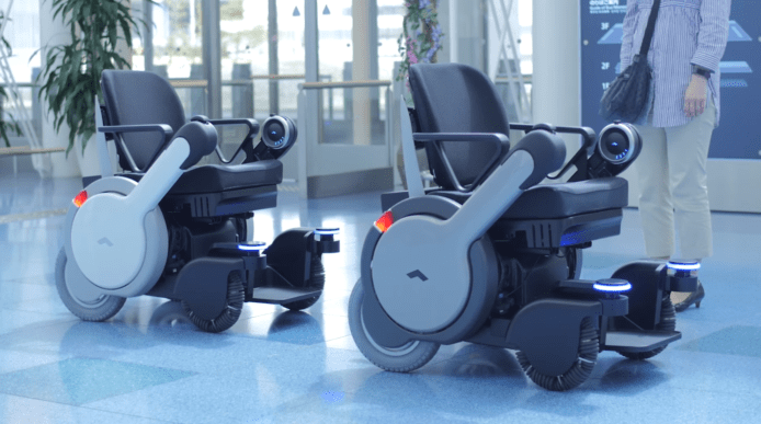 【有片睇】日本自駕輪椅2018年投入機場實測　自動帶領傷殘人士到目的地