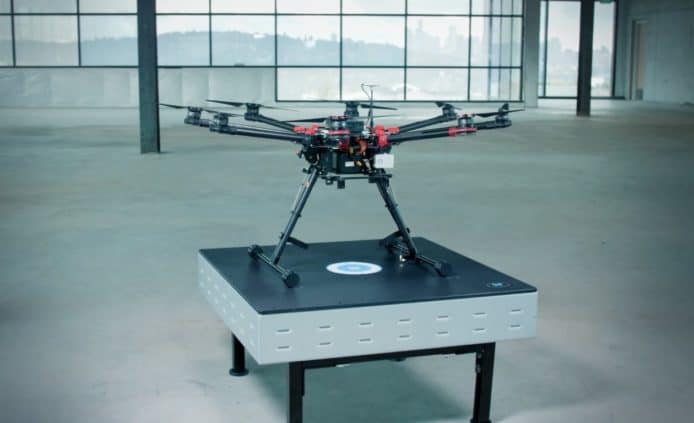 WiBotic 推出無人機專用無線充電系統  方便全自動飛行