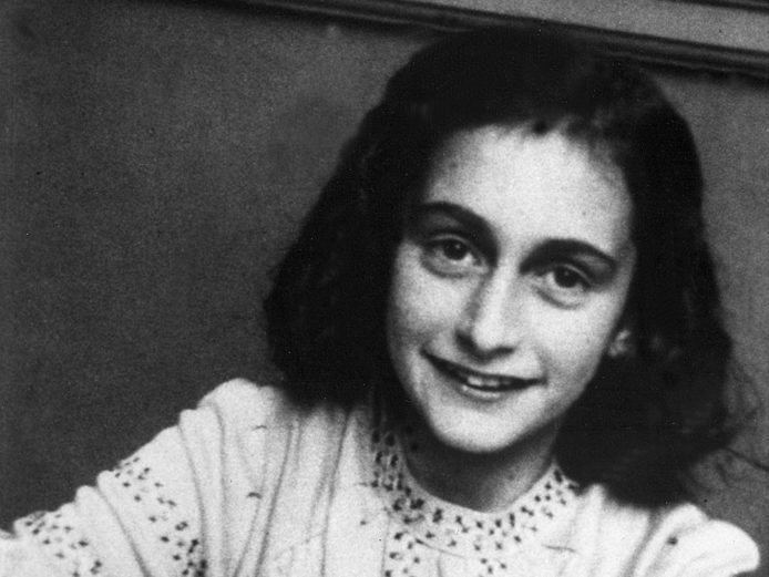 用人工智能追兇：誰背叛了 Anne Frank？