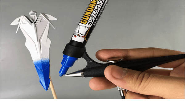 模型塗裝起革命　小型噴槍將 Gundam Marker 噴上模型
