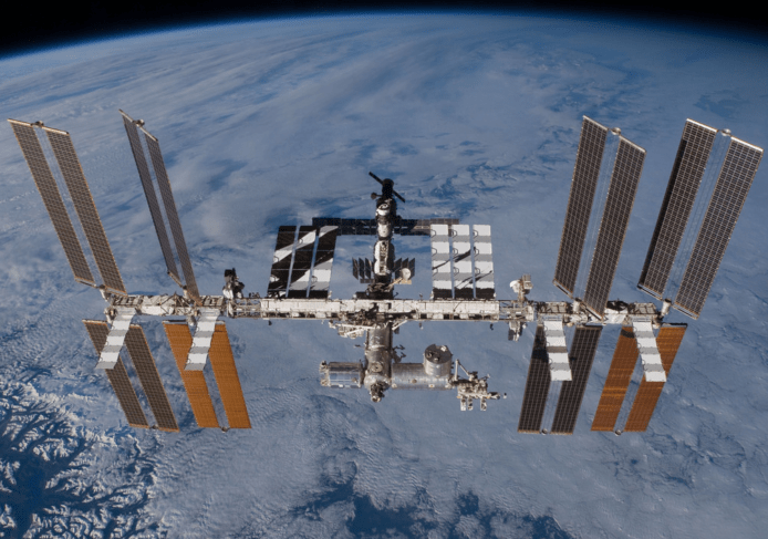 俄羅斯發展太空酒店計劃　遊客可出艙外太空漫遊