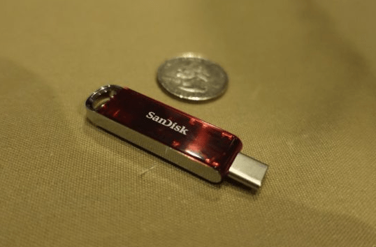 【CES 2018】Sandisk 展示全球最細 1TB USB-C 手指