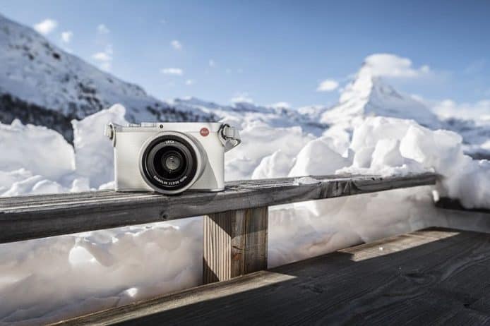 夥瑞士金牌滑雪運動員  Leica 推雪白 Q Snow 限量版相機