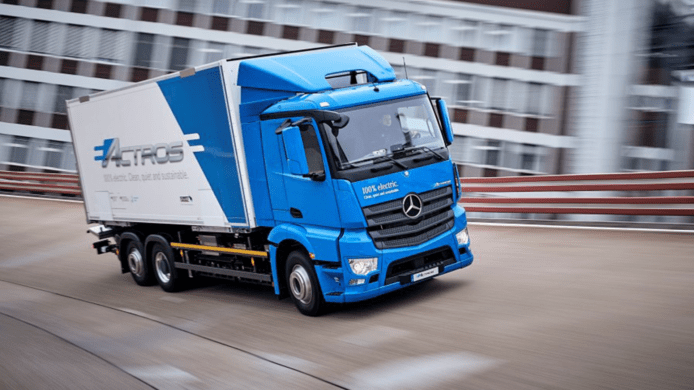 【有片睇】Mercedes-Benz 電動貨車　eActros 交客戶進行營運試用