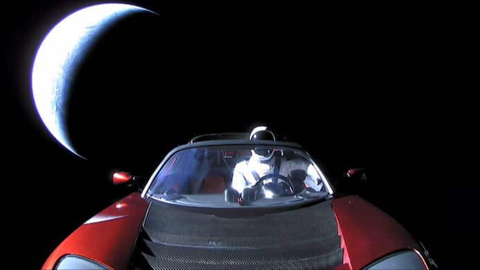 NASA 正式列 Tesla Roadster 為太空物體