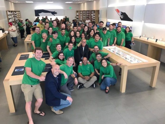 慶祝 4.22 世界地球日   Apple Store 員工大變身
