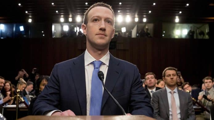 朱克伯格出席聽證會　公開就Facebook用戶資料被利用致歉