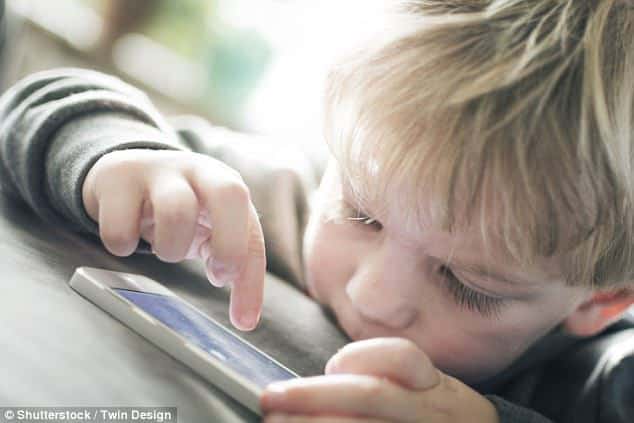 英國研究指限制兒童上網等同虐兒