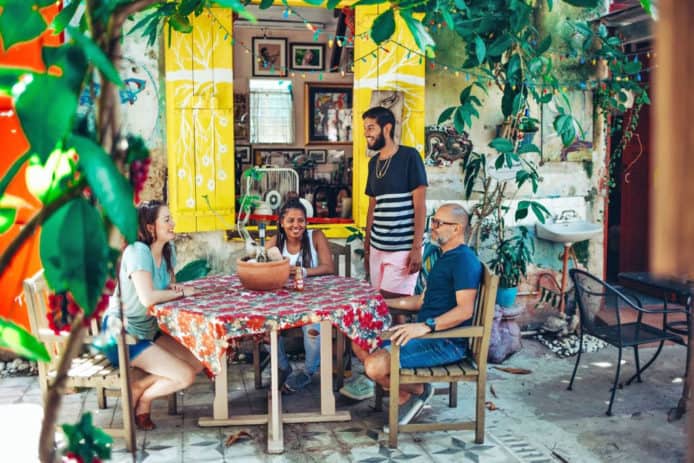 百廢待興  Airbnb 為波多黎各提供住宿優惠吸引遊客