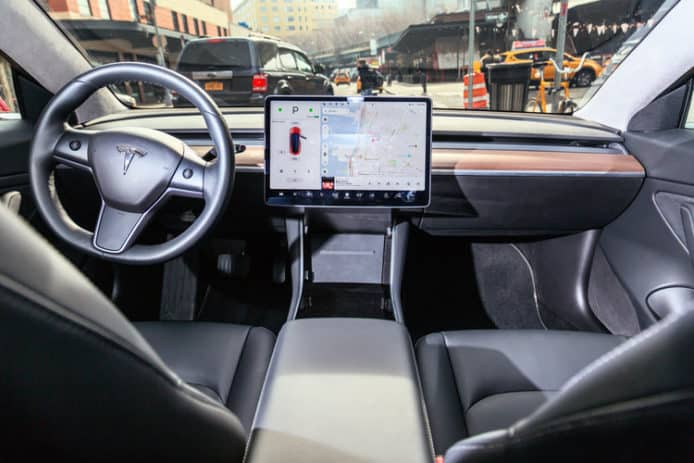 與其他車廠分享成果  Tesla 計劃將汽車保安軟件開源化