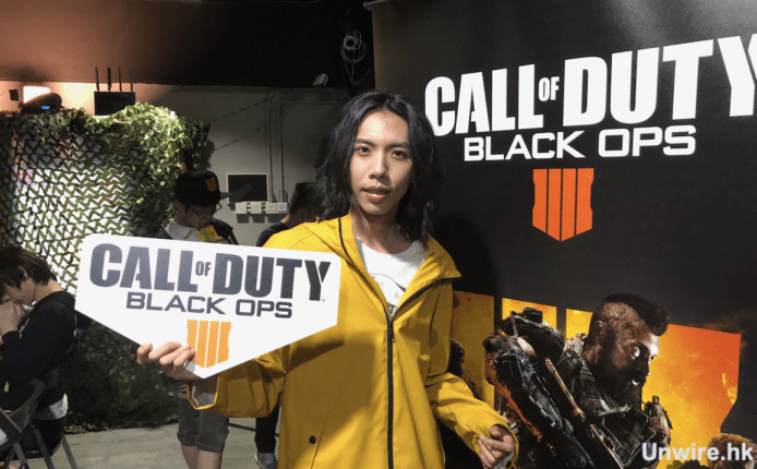 《Call of Duty: Black Ops 4》正式發售　達哥同粉絲玩「食雞」