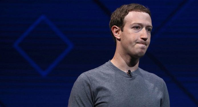 Mark Zuckerberg：不打算辭任 Facebook 總裁