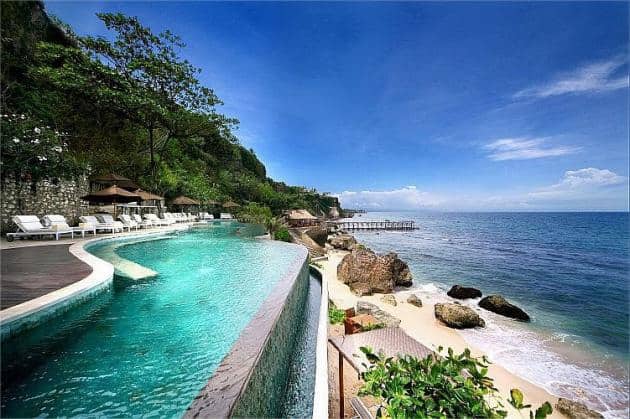 峇里渡假酒店禁止攜帶智能手機進入泳池區域  確保真正放鬆身心