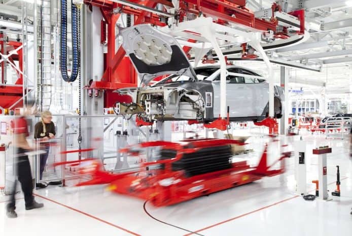 Tesla 展示 Model 3 生產流程   只需 90 分鐘 40 個步驟