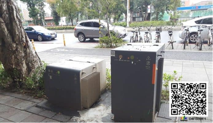 掃一掃便知哪政府部門管　台北市路邊公共設施貼二維碼