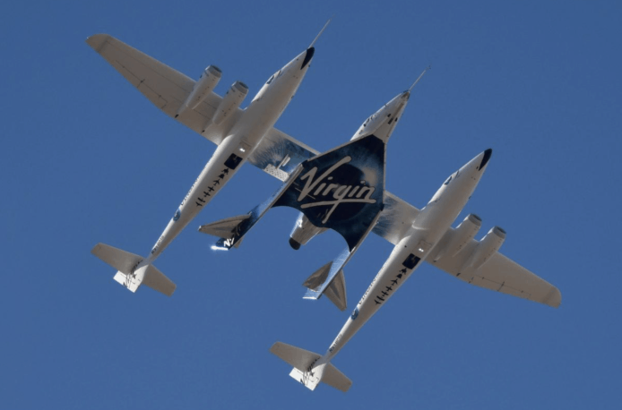 Virgin Galactic 成功完成首次載客太空航行測試