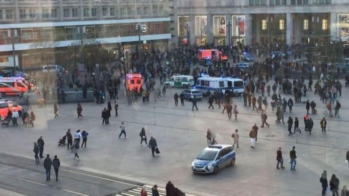 德國 YouTuber 網上吹雞   引發 400 人廣場集結和毆鬥