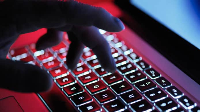 黑客揭發中國官方數據庫　六大社交平台用家被實時監控