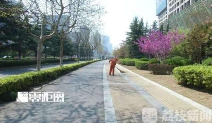 南京為清潔工配備智能手環   原地不動 20 分鐘自動上報