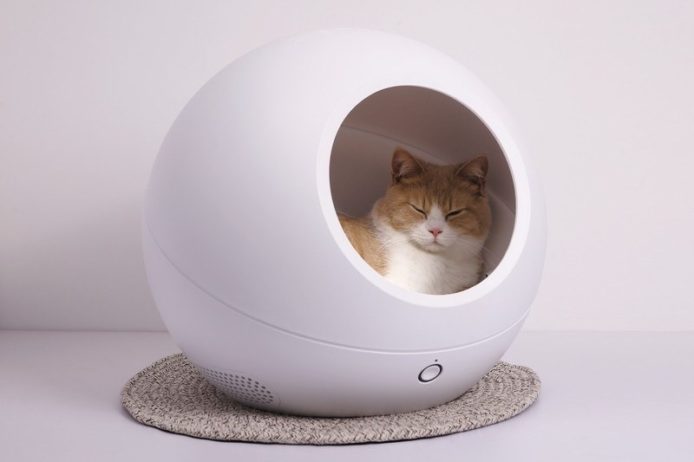 日本貓主子真舒服   智能貓屋自動調節溫度